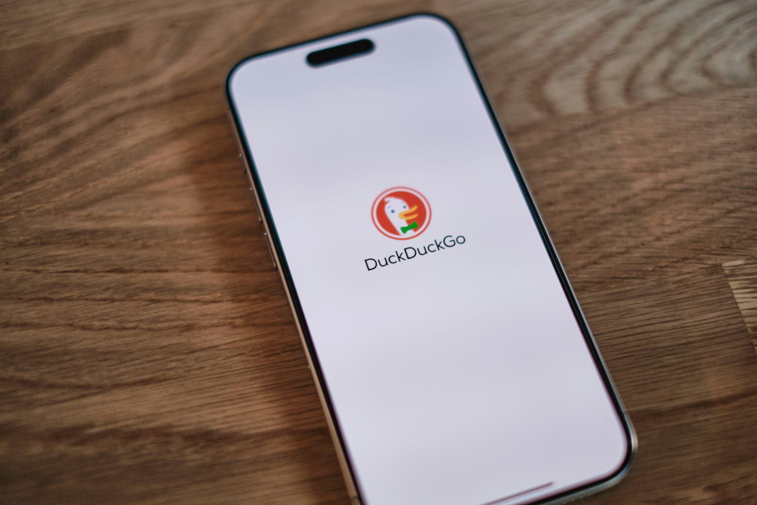 DuckDuckGo: Nachfrage nach KI-freier Suche steigt deutlich an
