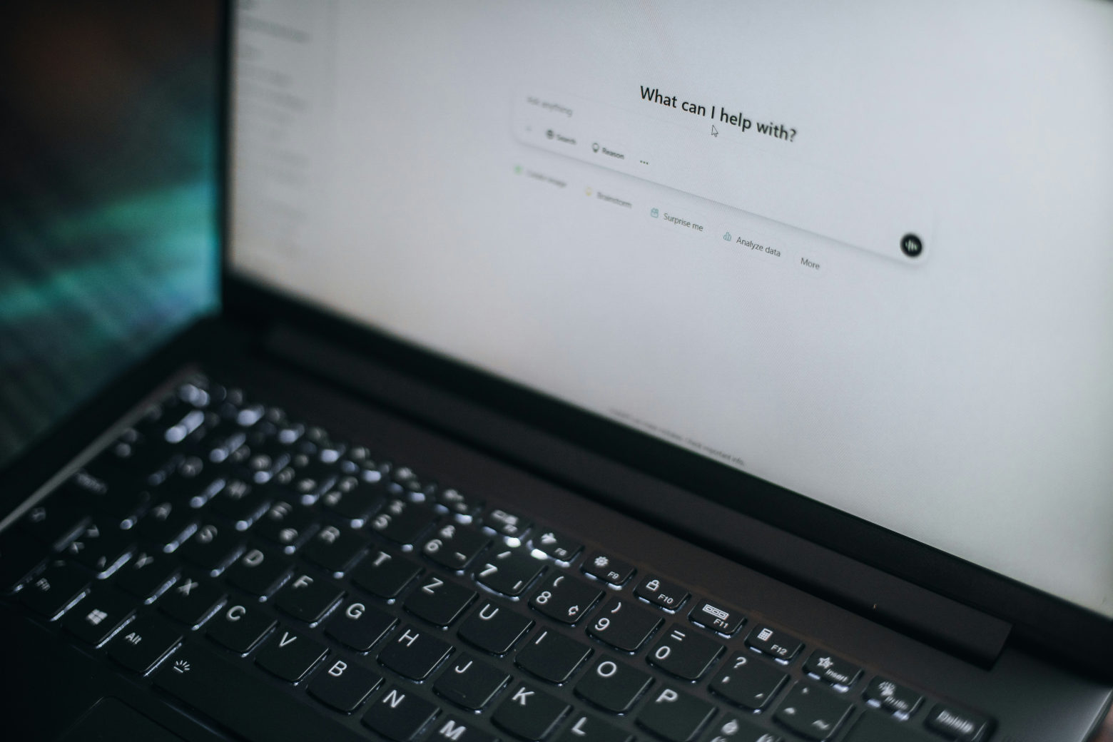 KI entwickelt völlig neue Sprachen: Forscher stellen „Conlang Crafter“ vor